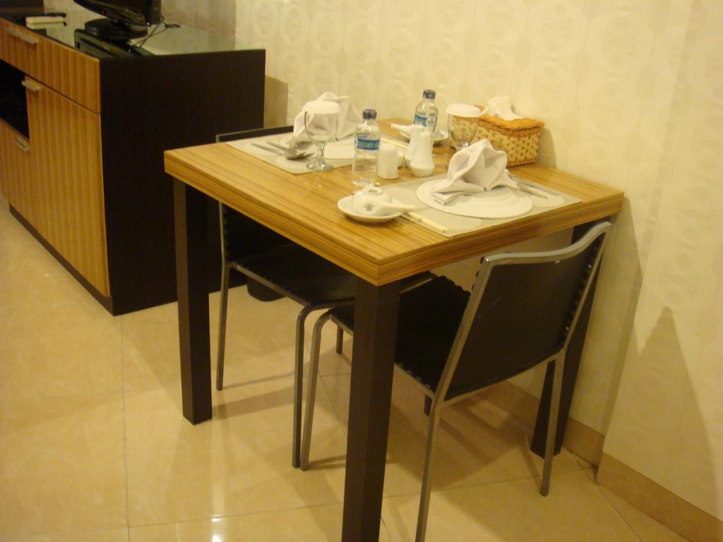 Crown Hotel Tanjung Selor Rom bilde